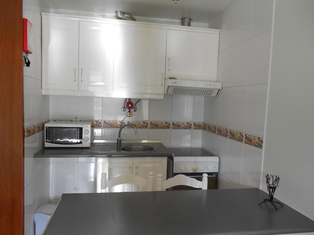 Vale De Azereiros Apartamentos Geres Oda fotoğraf